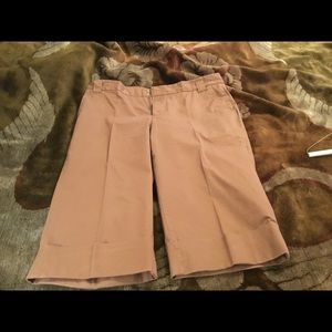 Women’s Weatherproof Capris Pants W/Cuffed Bottom